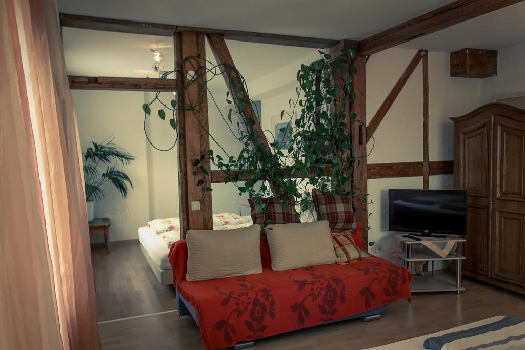 Hotel Adler Aichelberg  Room photo